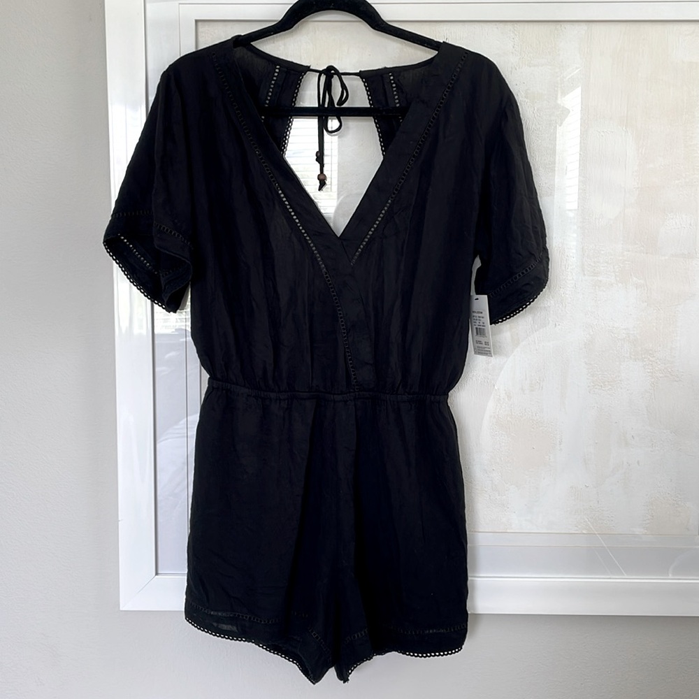 Volcom women’s romper; size M